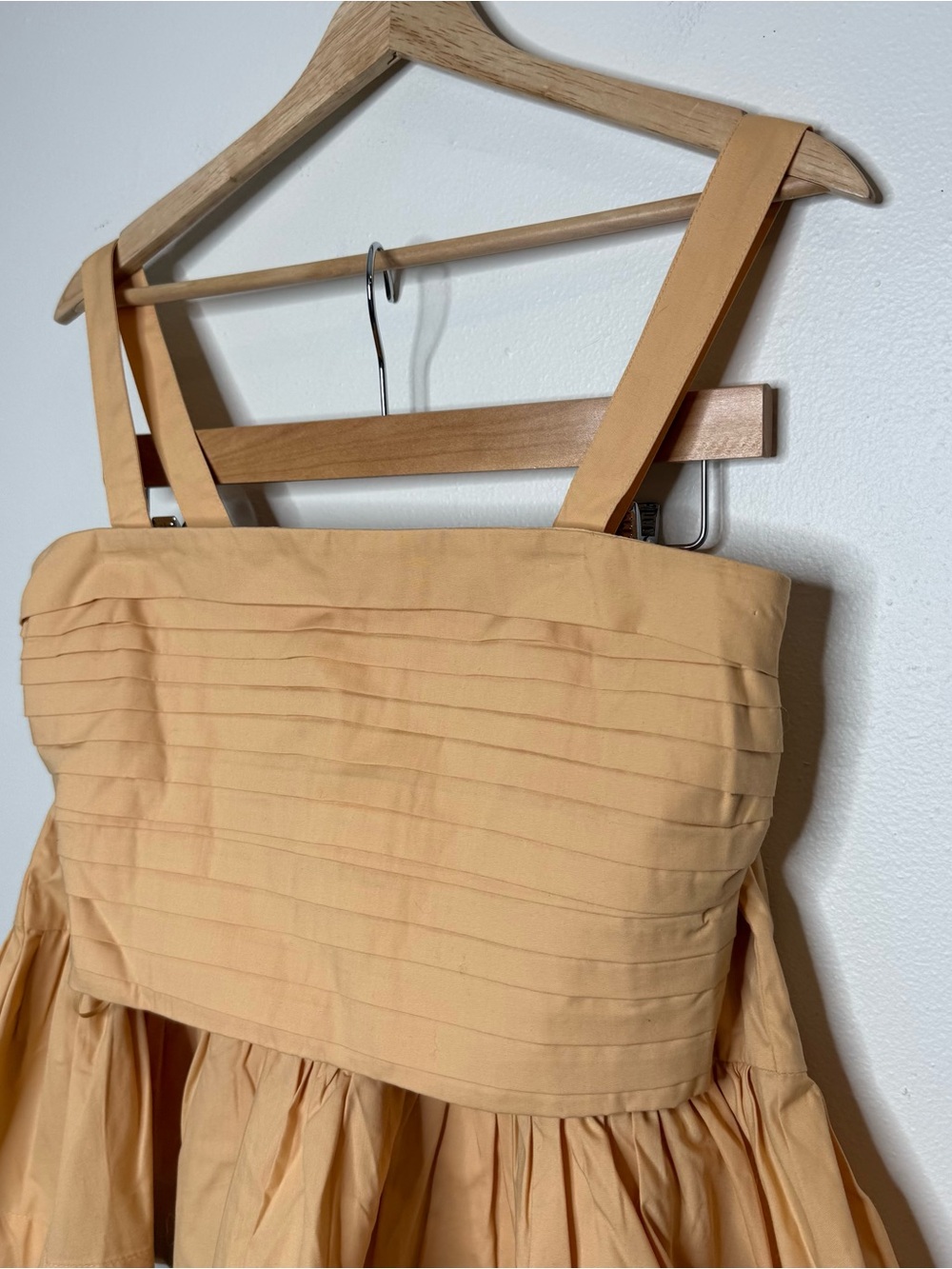 Abercrombie 2 Piece Cropped Tank & Mini Skirt Set in Orange - Picture 5 of 9